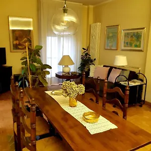 https://casa-argentina.hotelitalianriviera.com